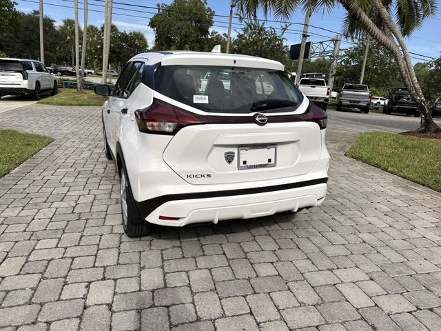 2024 Nissan Kicks S