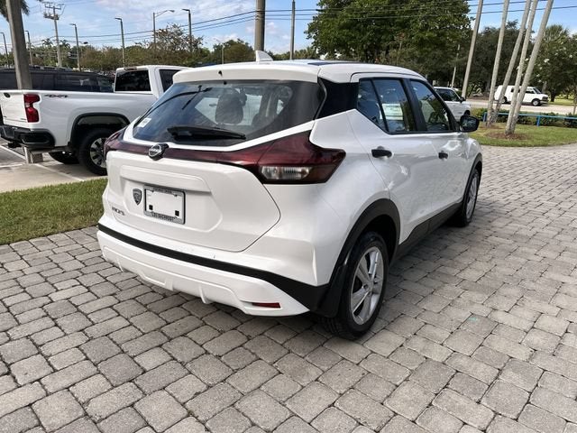 2024 Nissan Kicks S