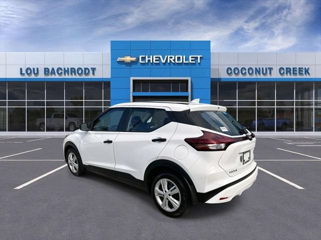 2024 Nissan Kicks S