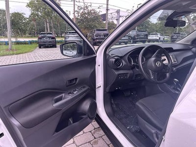 2024 Nissan Kicks S