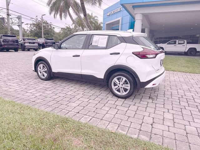 2024 Nissan Kicks S