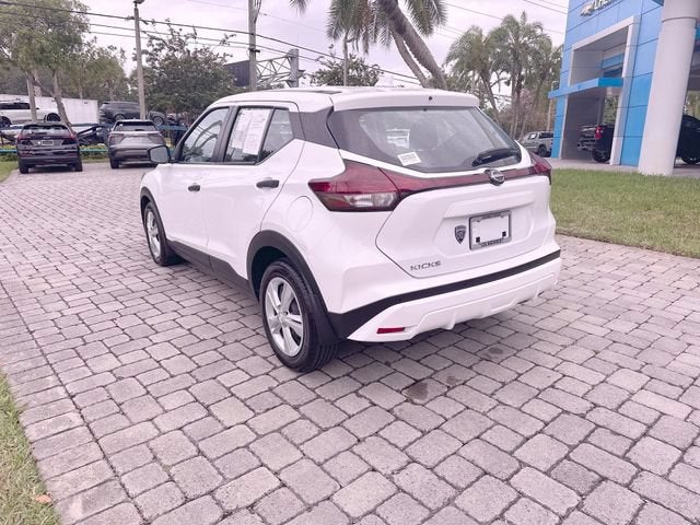 2024 Nissan Kicks S