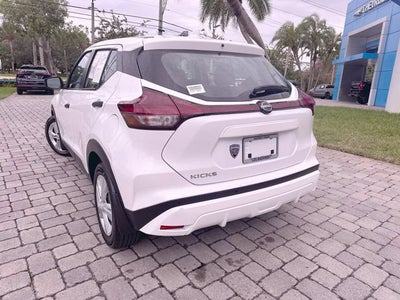 2024 Nissan Kicks S