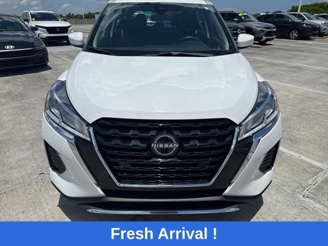 2023 Nissan Kicks SV