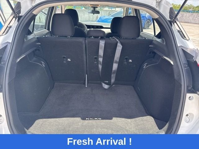 2023 Nissan Kicks SV