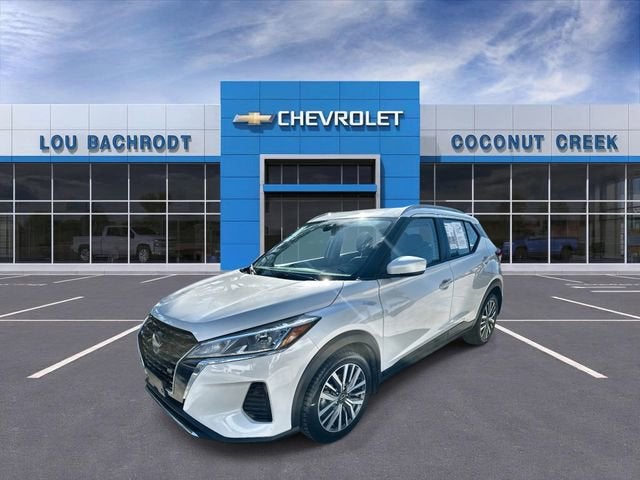 2023 Nissan Kicks SV