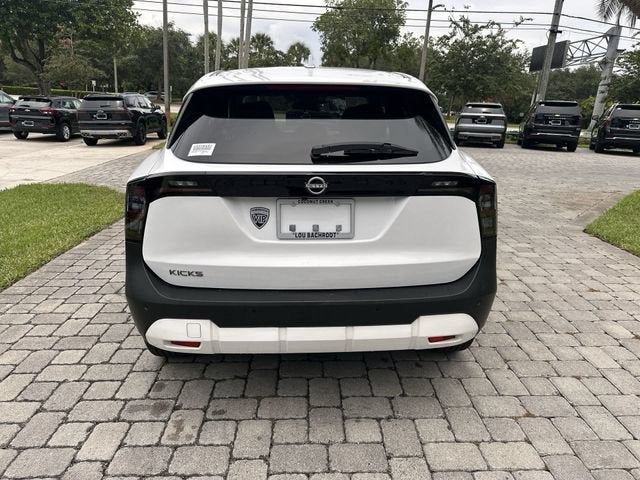 2025 Nissan Kicks SV