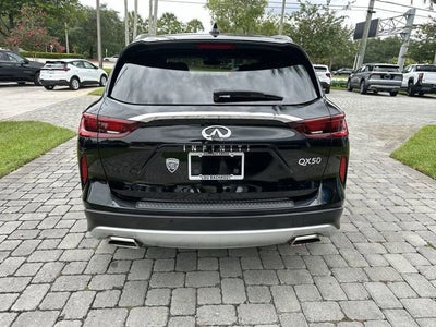 2023 INFINITI QX50 LUXE