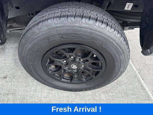 2022 Toyota Tacoma 2WD SR5