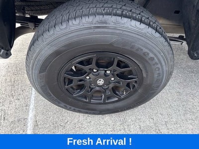 2022 Toyota Tacoma 2WD SR5