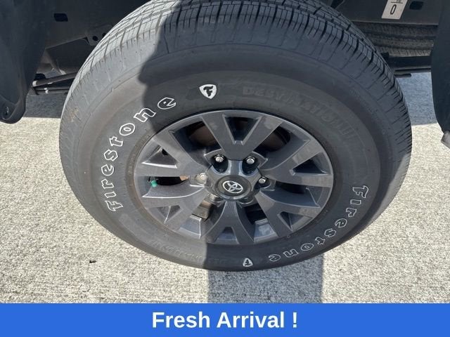 2022 Toyota Tacoma 2WD SR5