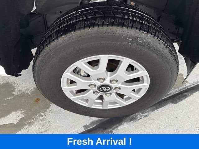 2024 Toyota Tacoma 2WD SR5