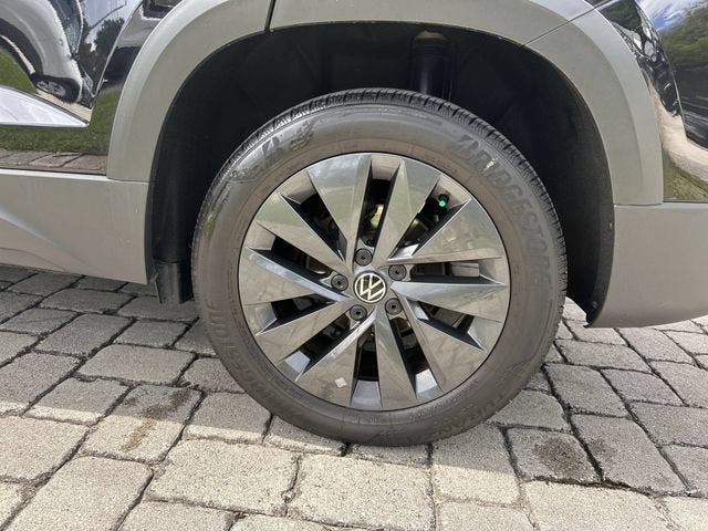 2024 Volkswagen Taos S