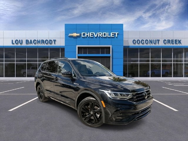 2023 Volkswagen Tiguan SE R-Line Black