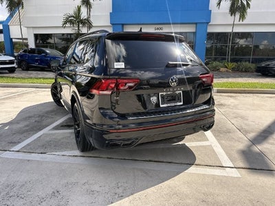 2023 Volkswagen Tiguan SE R-Line Black