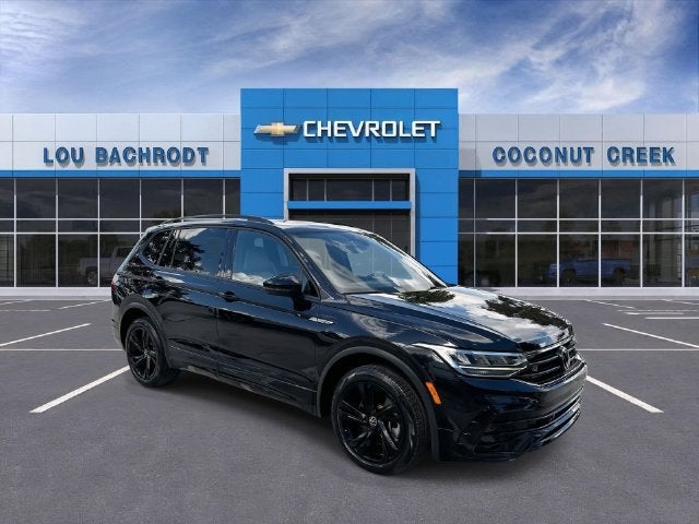 2023 Volkswagen Tiguan SE R-Line Black