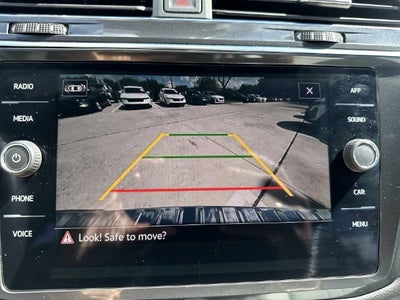 2023 Volkswagen Tiguan SE R-Line Black