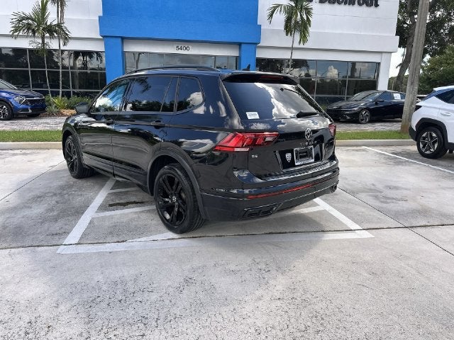 2023 Volkswagen Tiguan SE R-Line Black