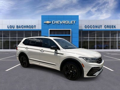 2023 Volkswagen Tiguan SE R-Line Black