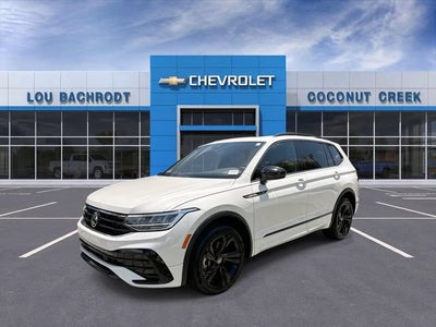 2023 Volkswagen Tiguan SE R-Line Black