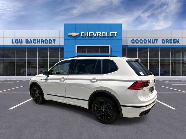2023 Volkswagen Tiguan SE R-Line Black