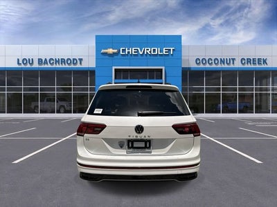 2023 Volkswagen Tiguan SE R-Line Black