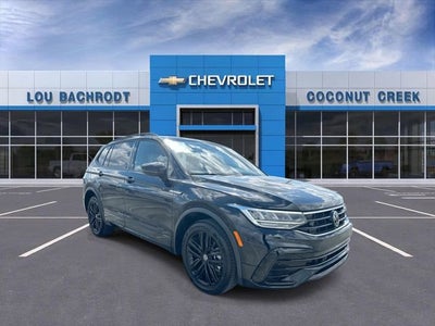 2022 Volkswagen Tiguan SE R-Line Black