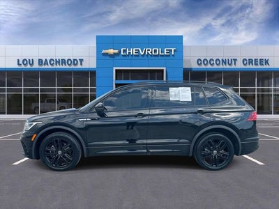 2022 Volkswagen Tiguan SE R-Line Black