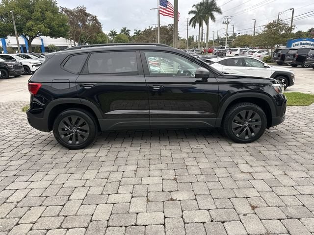 2022 Volkswagen Taos S