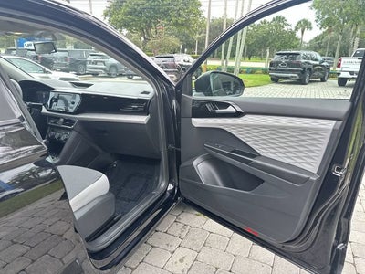 2022 Volkswagen Taos S