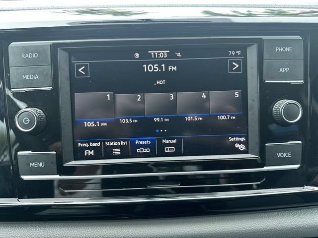 2022 Volkswagen Taos S