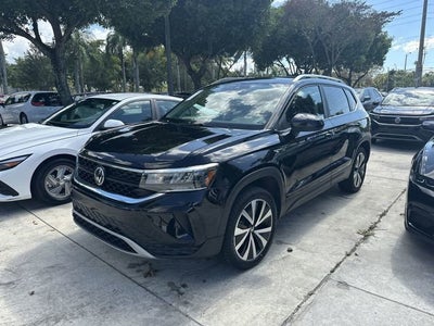 2024 Volkswagen Taos SE