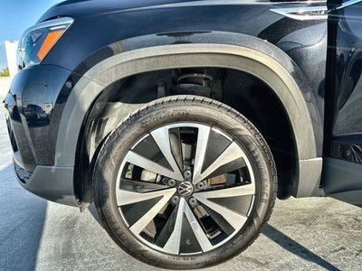 2024 Volkswagen Taos SE