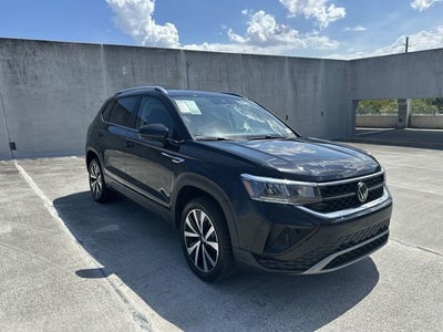 2024 Volkswagen Taos SE