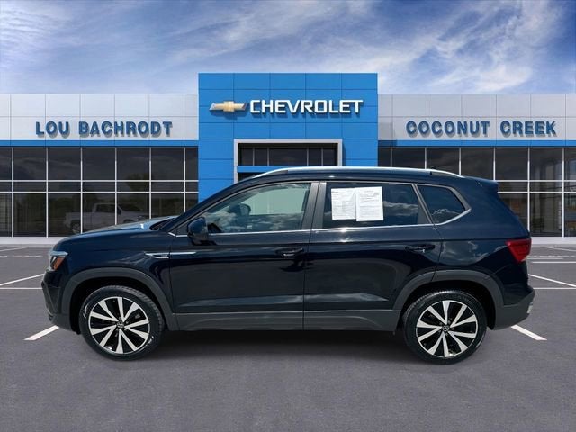 2024 Volkswagen Taos SE