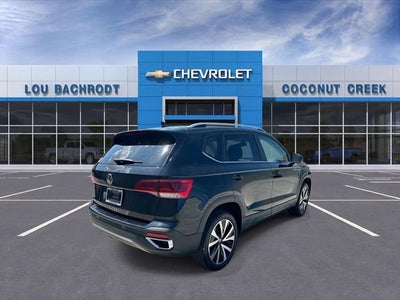 2024 Volkswagen Taos SE