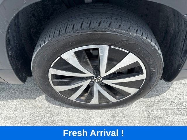 2024 Volkswagen Taos SE