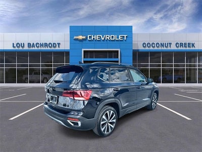 2024 Volkswagen Taos SE