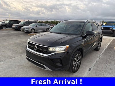 2024 Volkswagen Taos SE