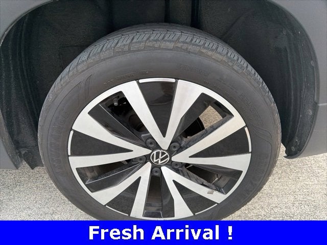 2024 Volkswagen Taos SE