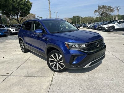 2024 Volkswagen Taos SE