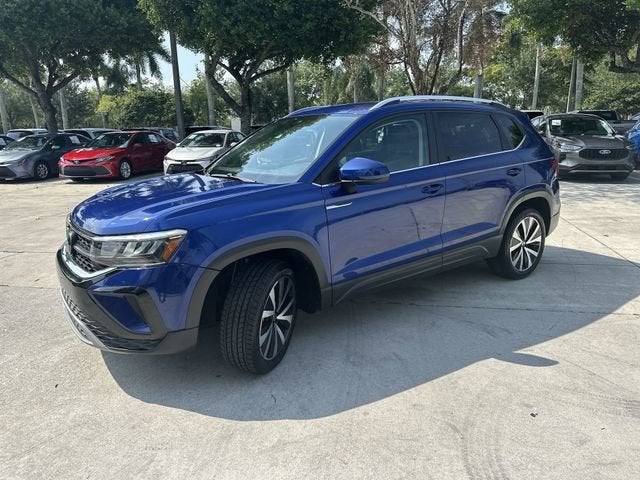 2024 Volkswagen Taos SE