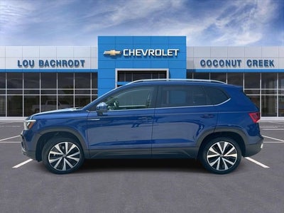 2024 Volkswagen Taos SE