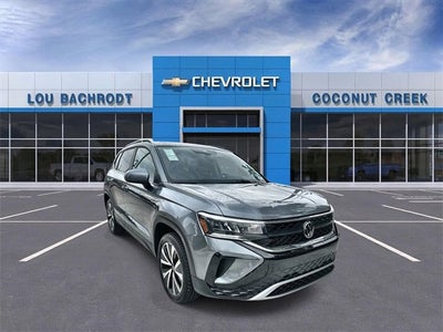 2024 Volkswagen Taos SE