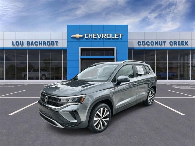 2024 Volkswagen Taos SE