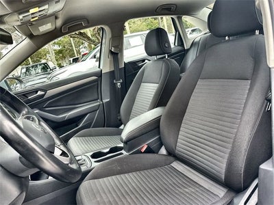 2024 Volkswagen Jetta S