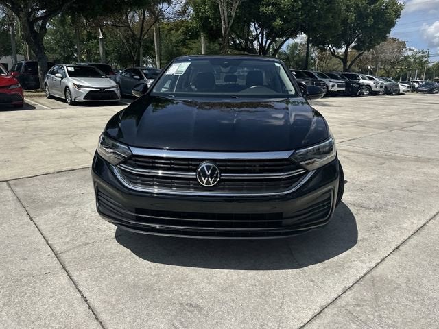 2024 Volkswagen Jetta SE