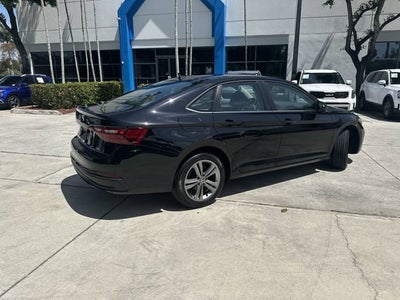 2024 Volkswagen Jetta SE
