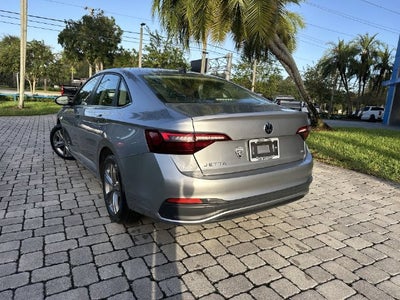 2024 Volkswagen Jetta SE