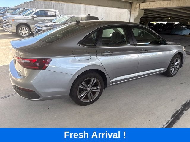 2024 Volkswagen Jetta SE